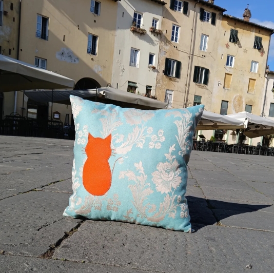 cuscino gatto